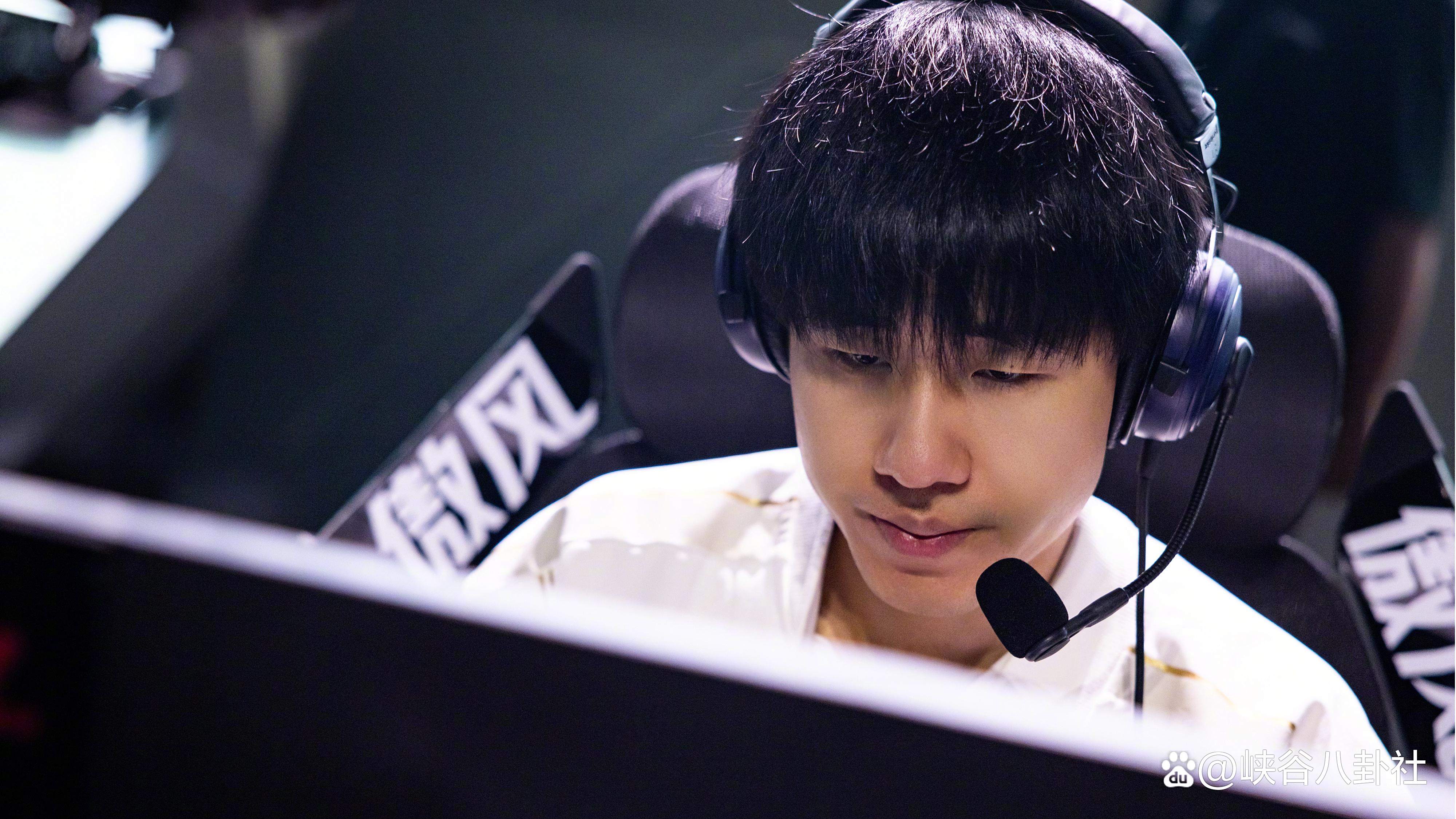 九游APP-Rookie连续十五场比赛得分超过爆冷，篮网不断突破！-九游APP