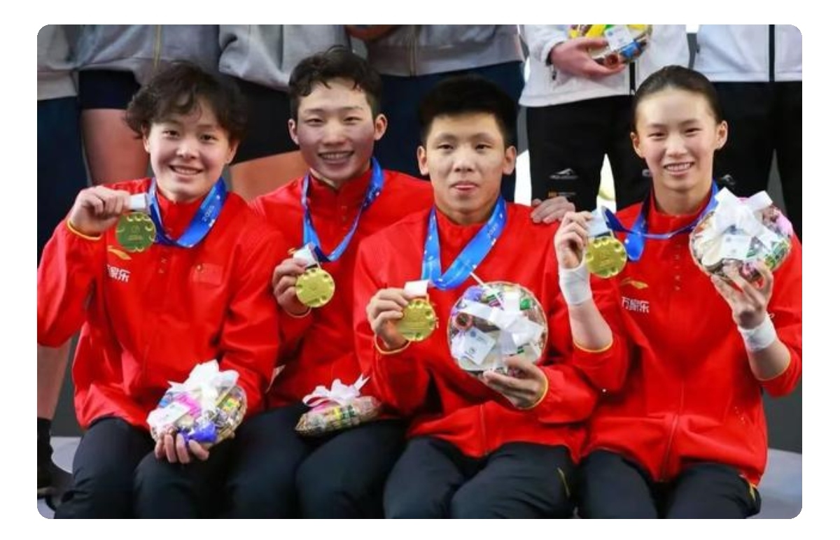 九游体验-包含法国队观众热烈欢呼！，JackeyLove迎来三赛季出色发挥全场沸腾不已的词条-九游体验